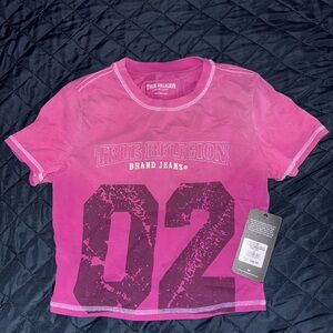 True Religion Women’s Washed Embroidery Pink Baby Tee - size Small